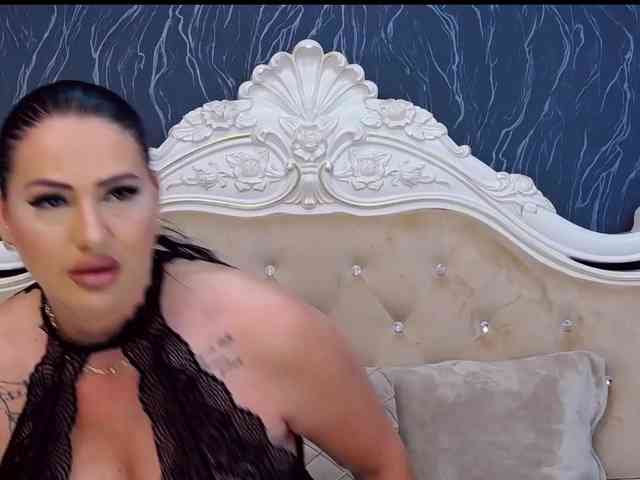 LaurenSaint1 webcam