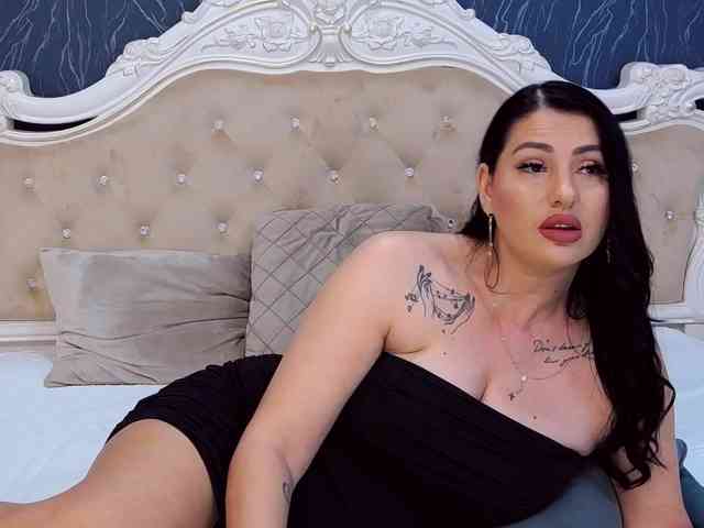 LaurenSaint1 webcam