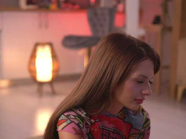 LeyaMeyers's BongaCams show and profile