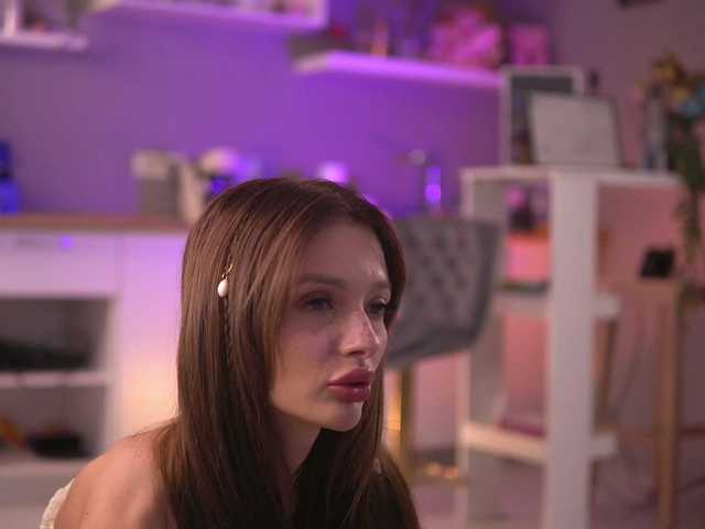 LeyaMeyers's BongaCams show and profile