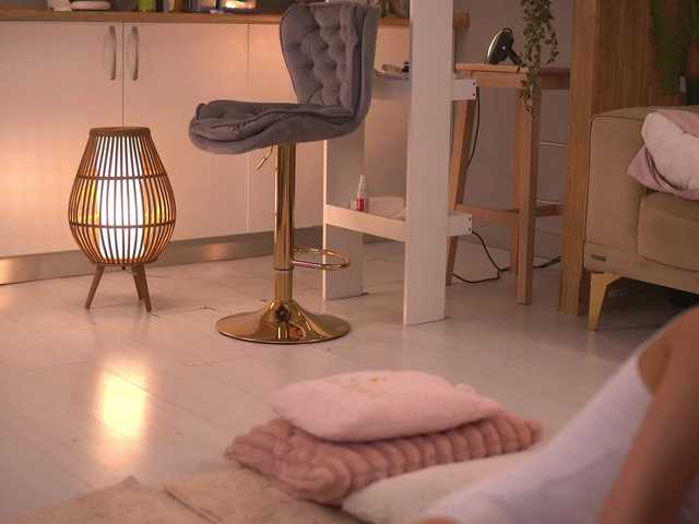 LeyaMeyers's BongaCams show and profile