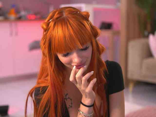 adult chat online LeyaMeyers