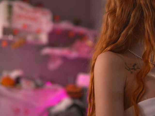 LeyaMeyers LeyaMeyers