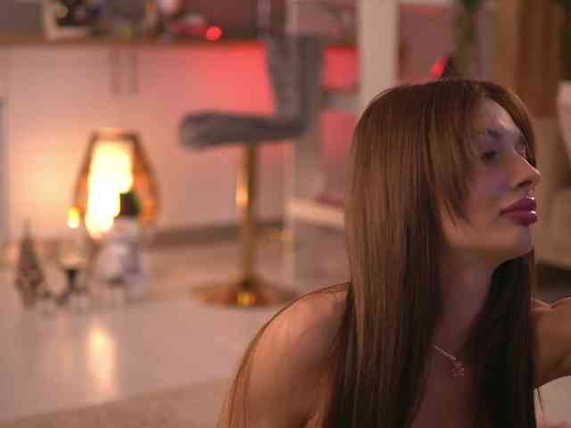 LeyaMeyers LeyaMeyers