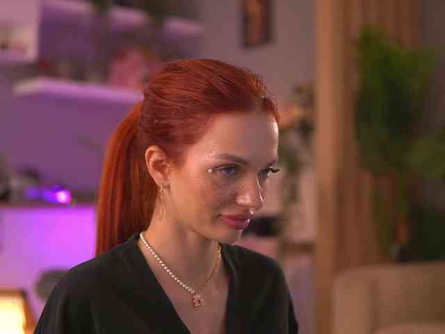 LeyaMeyers LeyaMeyers