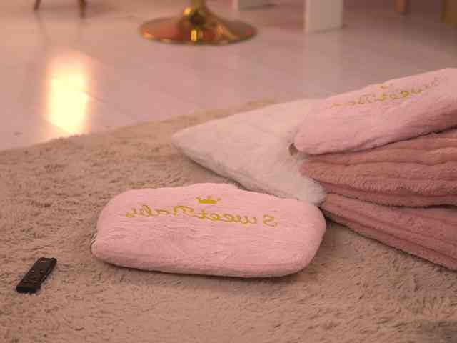 LeyaMeyers LeyaMeyers