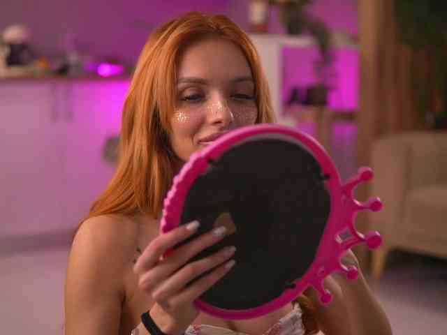 LeyaMeyers LeyaMeyers