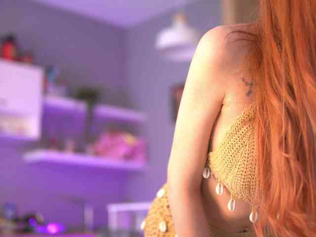 free camsex LeyaMeyers
