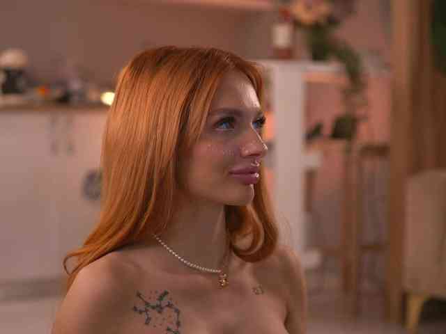 LeyaMeyers LeyaMeyers