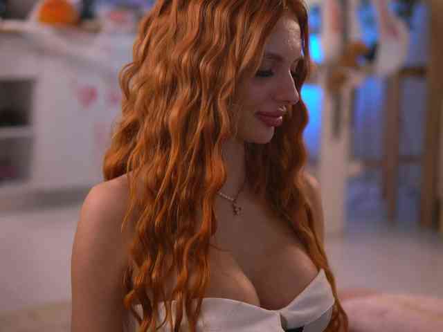 LeyaMeyers LeyaMeyers