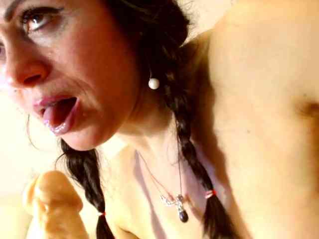 Elena7564 webcam