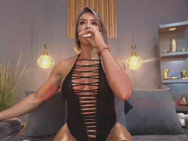 ChristiieKroes webcam