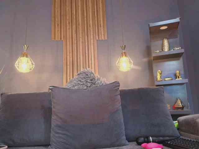 ChristiieKroes webcam
