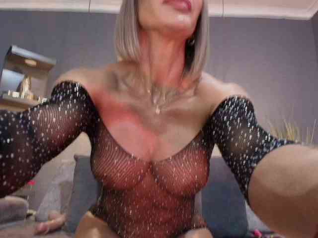 ChristiieKroes webcam
