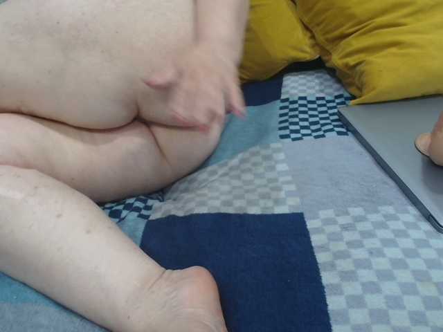  MILAax chat room