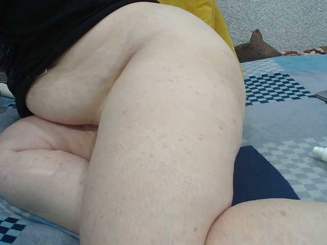  MILAax chat room