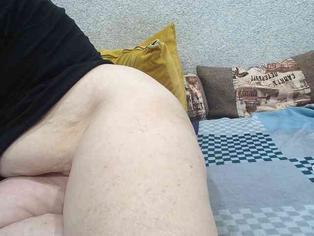 MILAax Live Webcam on BongaCams