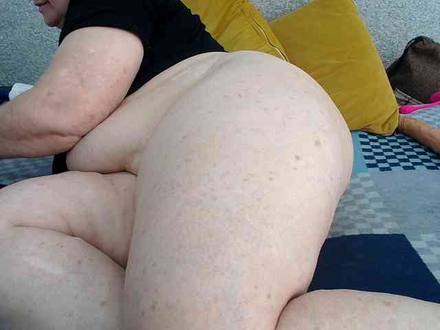 MILAax webcam