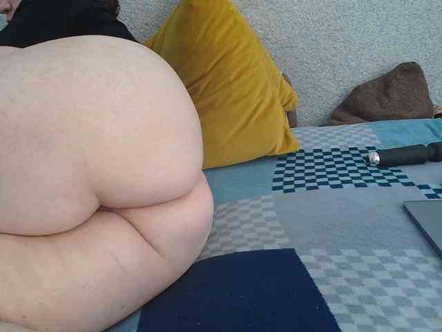 MILAax webcam