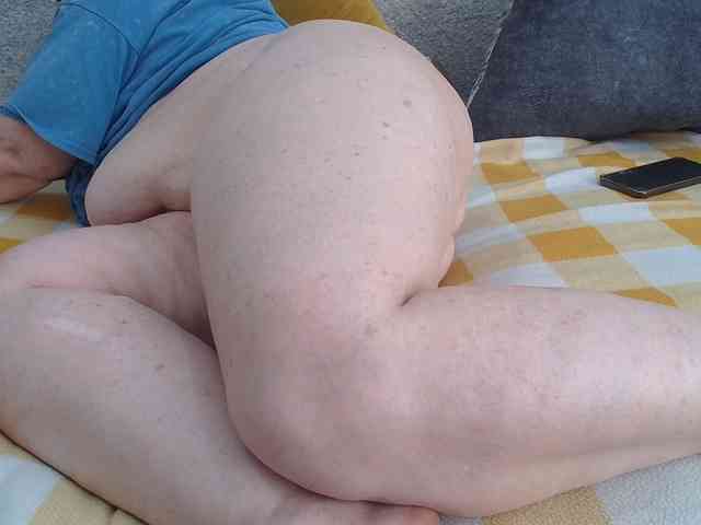 MILAax webcam