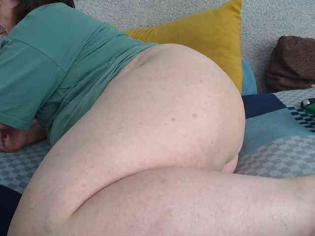 MILAax webcam