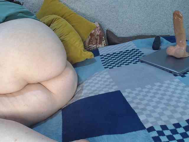 MILAax webcam