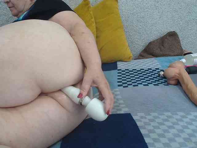 MILAax webcam