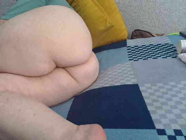 MILAax webcam