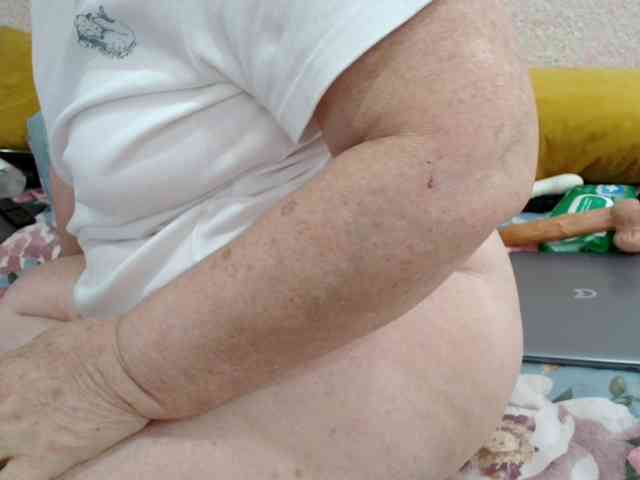 MILAax webcam