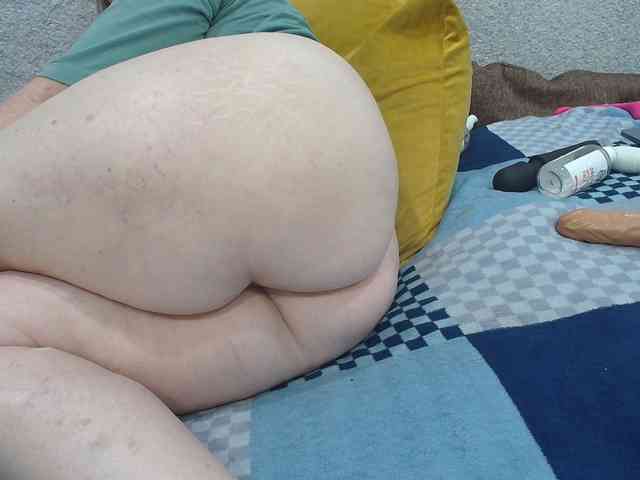 MILAax webcam