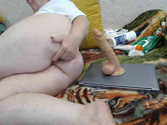 MILAax webcam
