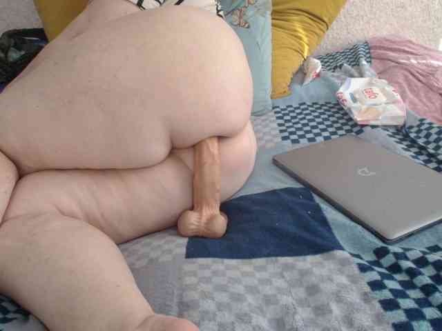 MILAax Live Webcam on BongaCams