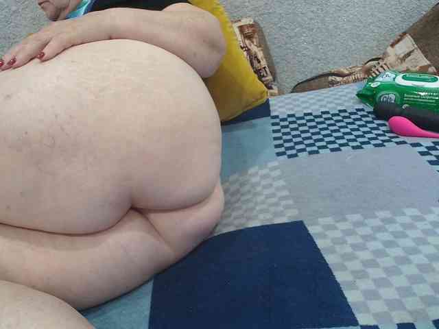 MILAax webcam