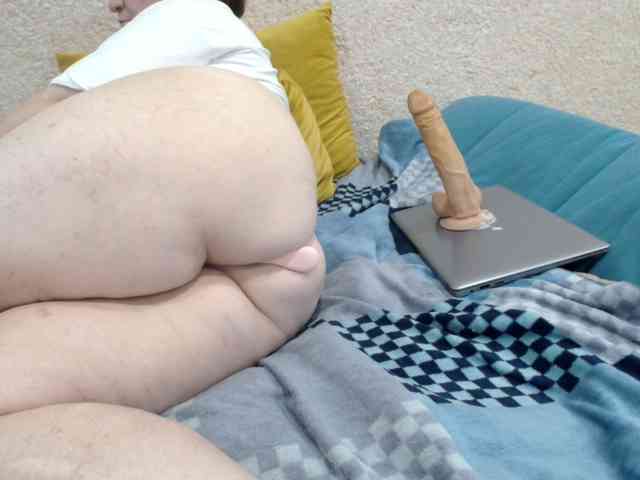 MILAax webcam