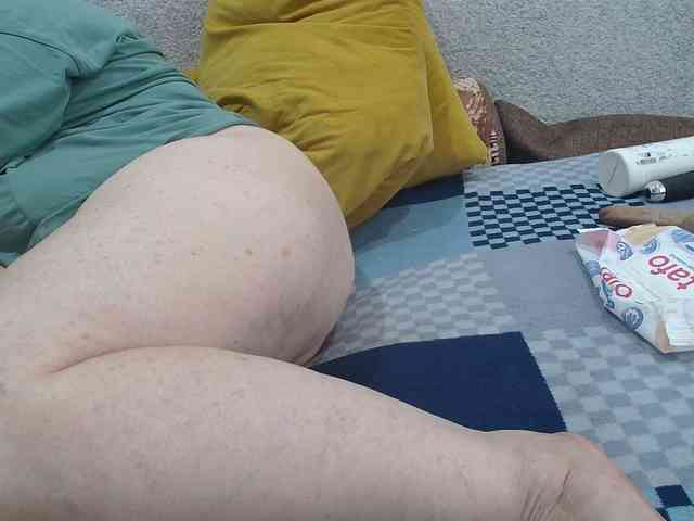 MILAax webcam