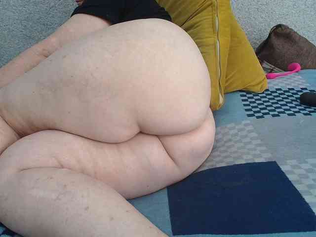 MILAax webcam
