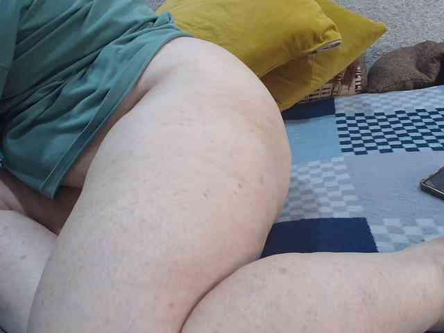 MILAax webcam