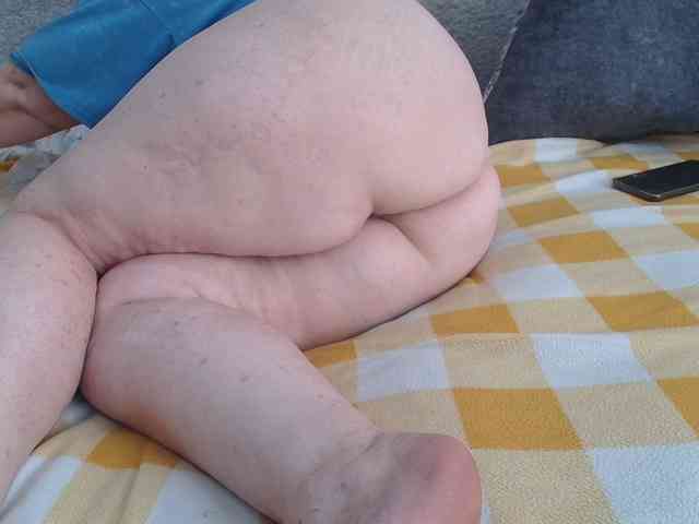 MILAax webcam