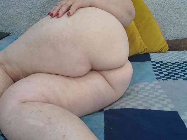 MILAax webcam