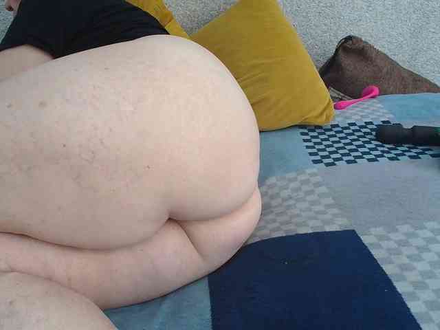 MILAax webcam