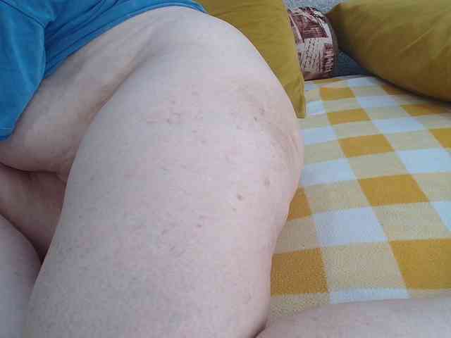 MILAax webcam