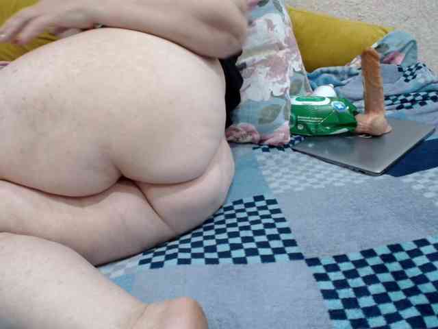 MILAax webcam