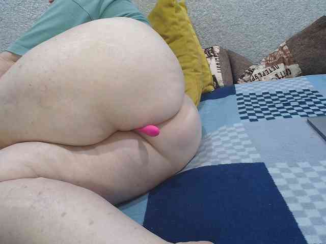 MILAax webcam