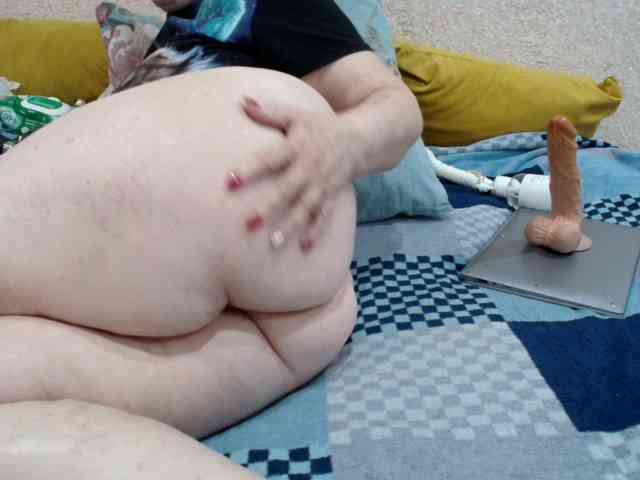 MILAax webcam