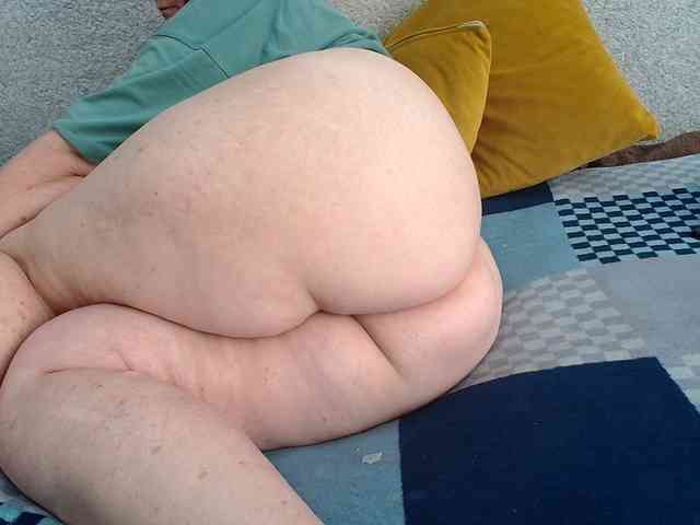 MILAax webcam