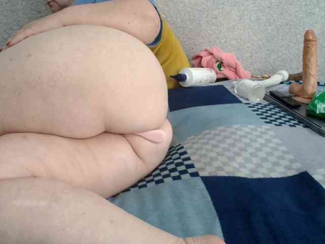 MILAax webcam