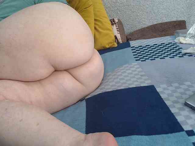 MILAax webcam