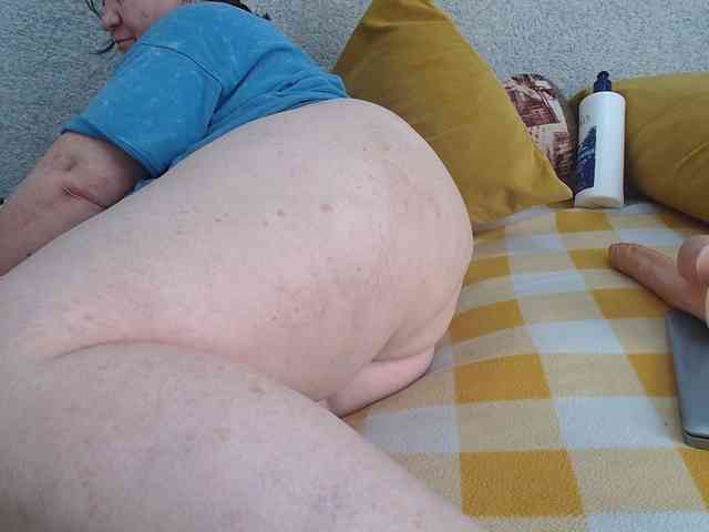 MILAax webcam
