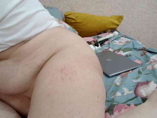 MILAax webcam