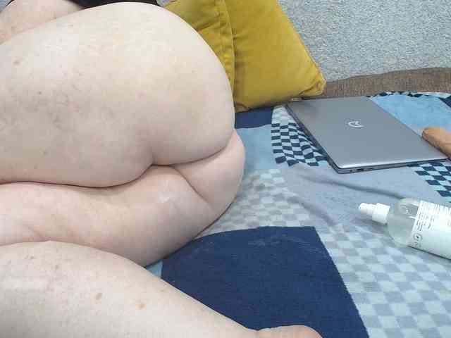 MILAax webcam